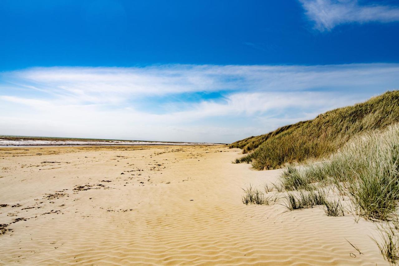 Beach Road Holiday Park Otatara Экстерьер фото