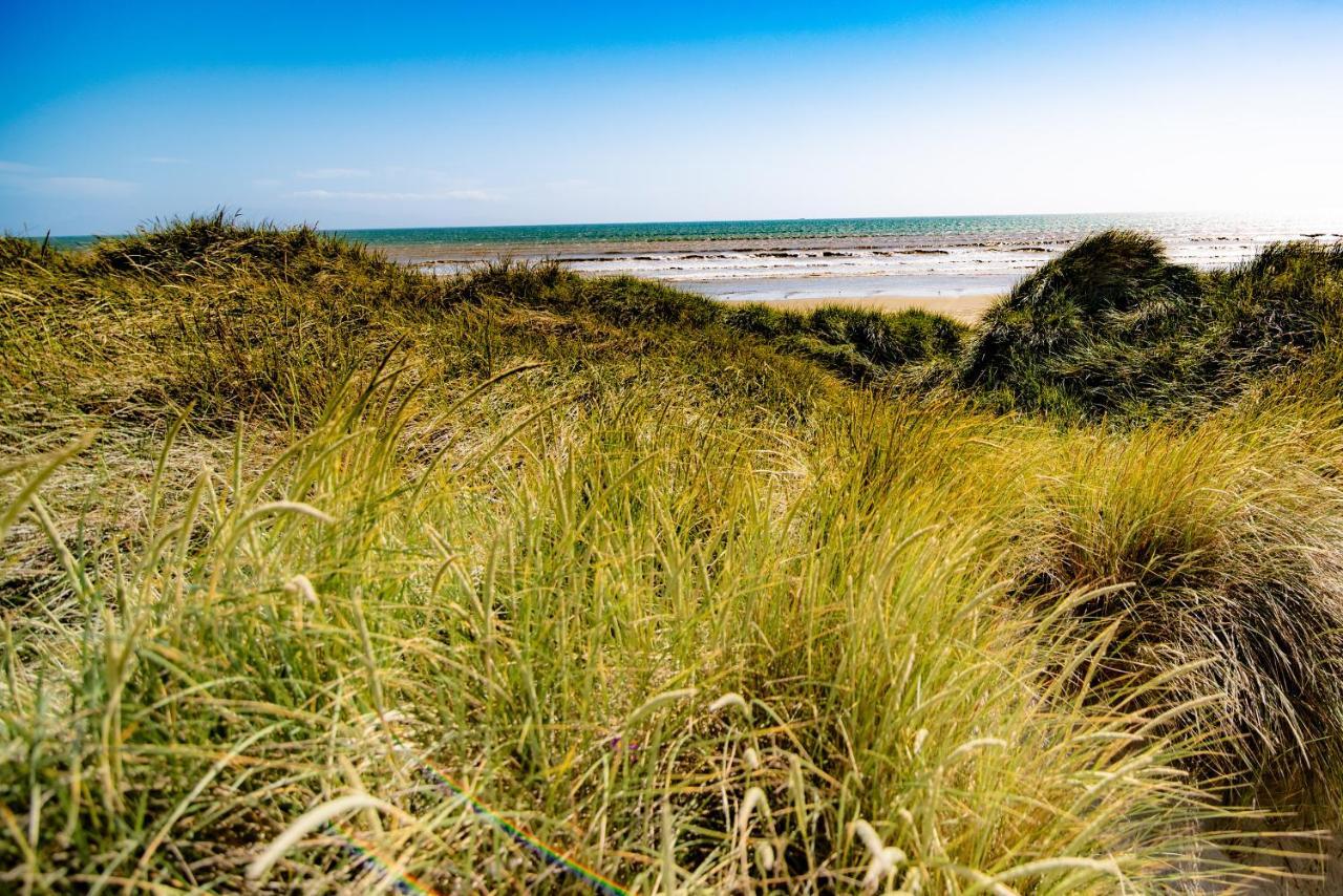 Beach Road Holiday Park Otatara Экстерьер фото